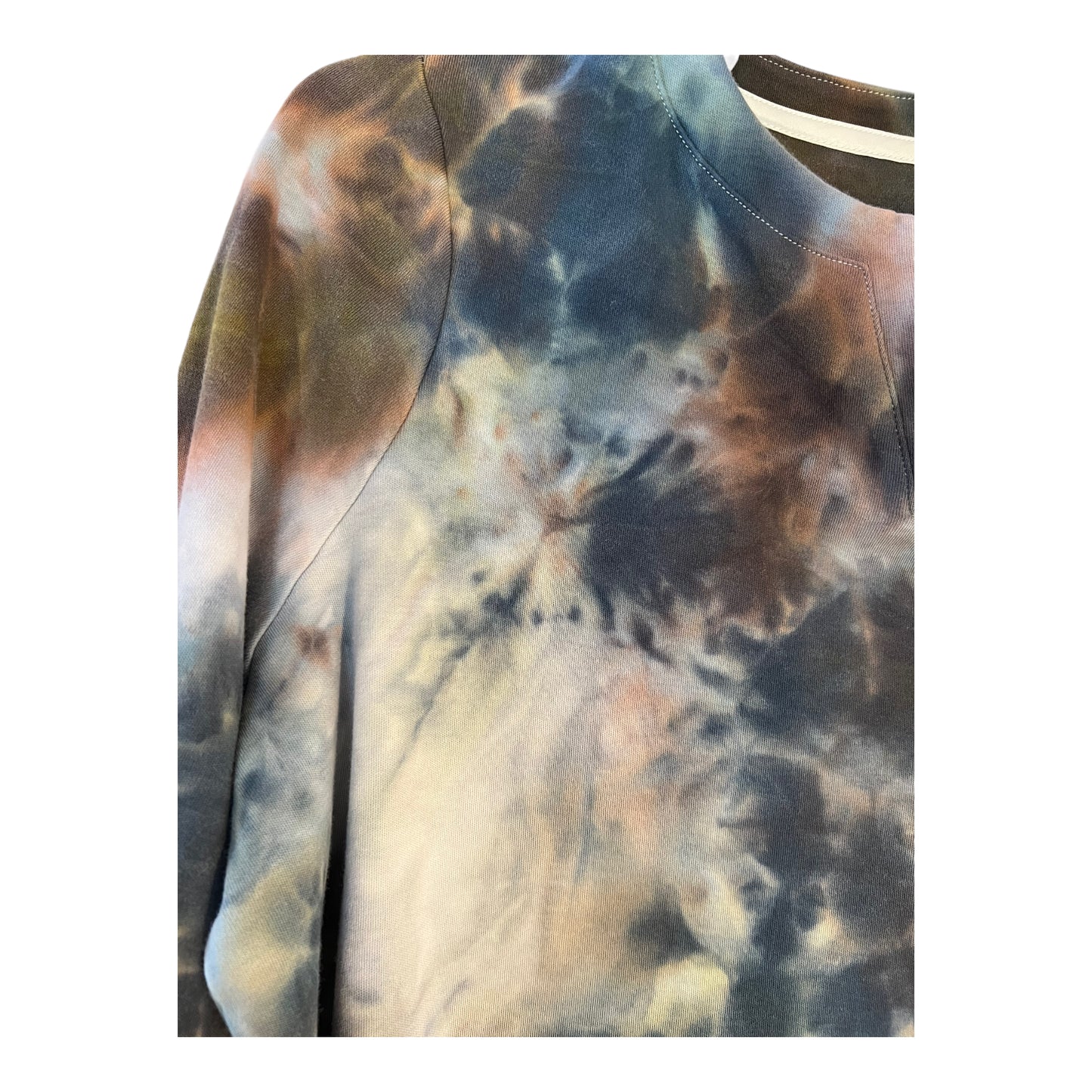 Upcycled Dye Women’s Isaac Mizrahi Long Sleeve Shirt